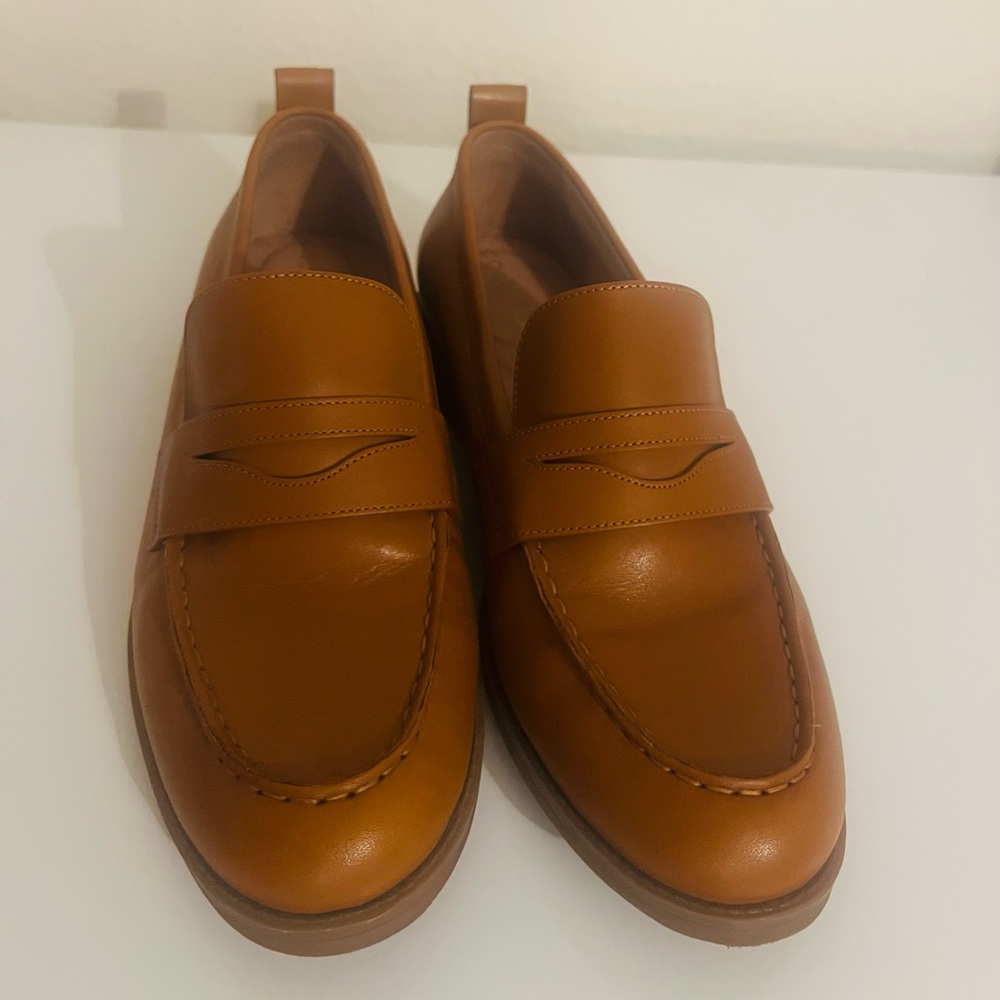 Cole Haan Classic Tan Leather Loafers